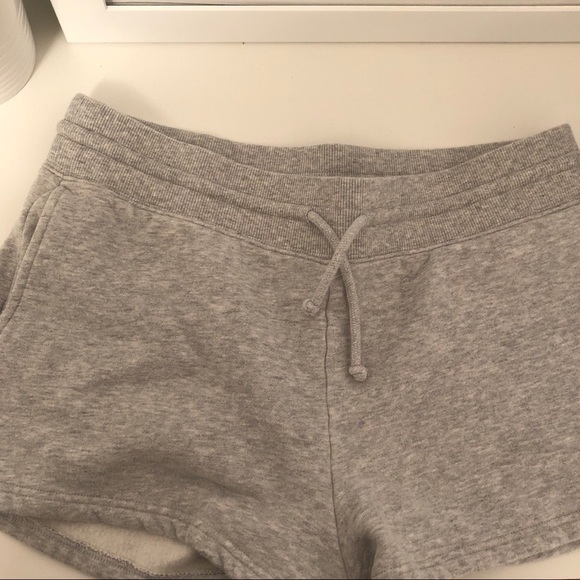 TNA shorts - Picture 1 of 3